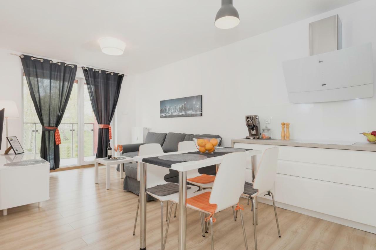 Grace Apartment II โควอบเซก ภายนอก รูปภาพ