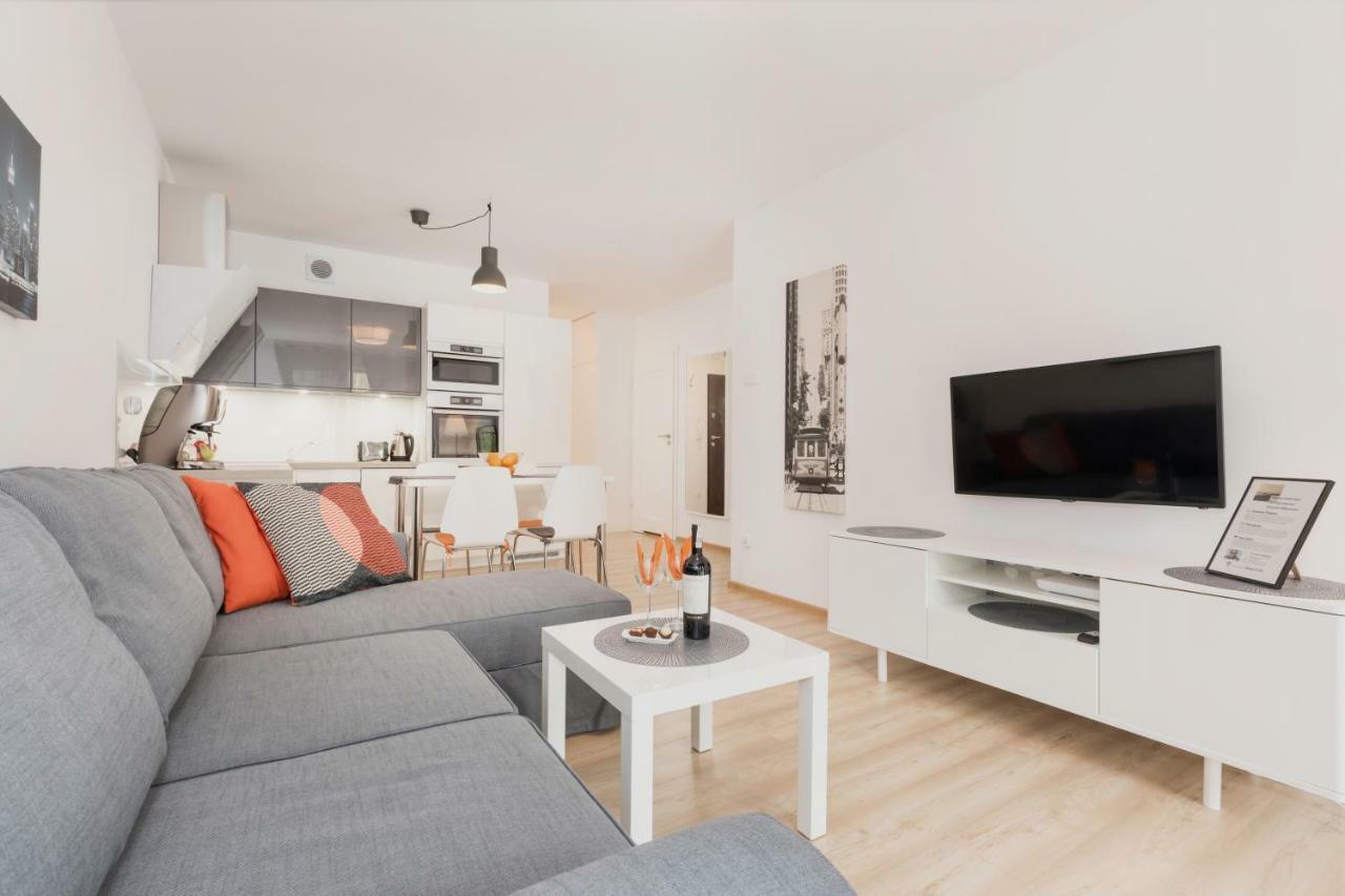 Grace Apartment II โควอบเซก ภายนอก รูปภาพ