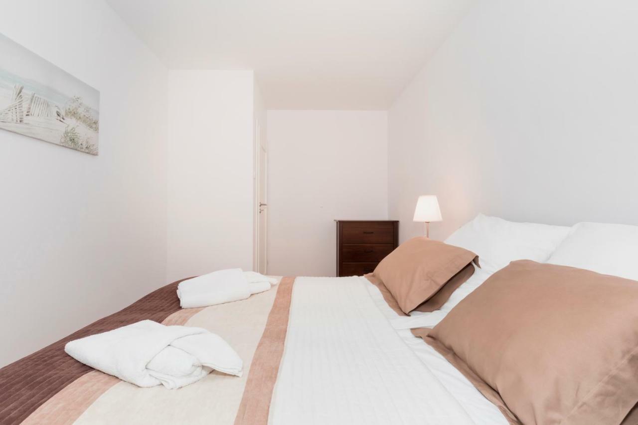 Grace Apartment II โควอบเซก ภายนอก รูปภาพ